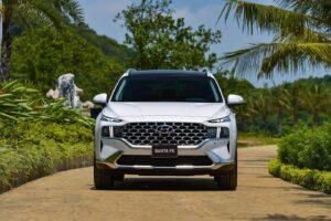 Read more about the article Hyundai SantaFe mẫu mới tiếp tục “lộ hàng”